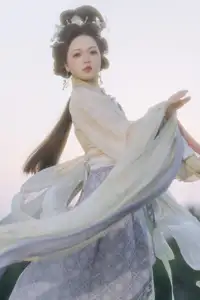 Ethereal Bao Xian - YiTuYu Art Language Vol.8563: Ancient Grace in a Floral Dreamscape-11