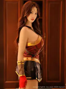 XiuRen No.10710: Jin Yun Xi Yuki's Alluring Wonder Woman Cosplay, Captivating Beauty Revealed-10