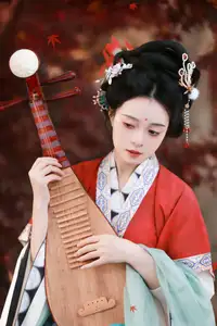 YiTuYu Vol.8605: Sui Sui Ru Yi – Classical Charm Amidst Autumn Hues-13