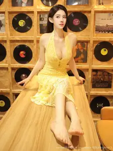 XiuRen No.10715: Li Shuang Er The Yellow Lace Dress Goddess, Pure Allure Amidst Vintage Charm-37