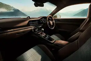 Discover the Porsche 911 GT3 90 FA: A Super Unique Limited Edition Honoring Porsche's Legendary Founder-10