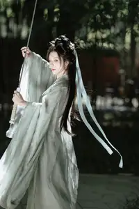 Yi Zhi Mu Yao Yao: Elegant Swordswoman in Bamboo Forest - YiTuYu Vol.8559 Art Language-11