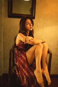 YiTuYu Vol. 8583: Shu Wen Tong Xue – Discover Her Captivating Beauty in Every Moment-7