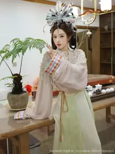 XiuRen No.10736: Li Shuang Er's Ancient Charm & Mesmerizing Guzheng Melody-42