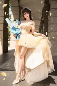 Coser Hane Ame Shines in Her 2025 Birthday Dress Captivating Elegance and Alluring Charm!-25