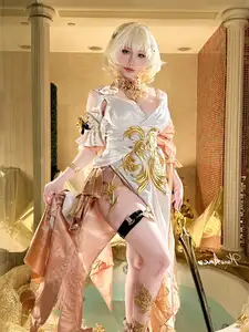 Experience Hane Ame's Aglaia from Honkai Star Rail: A Mesmerizing Cosplay Masterpiece!-4