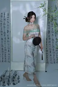 XiuRen No.10694 A Yi Sha: Captivating Oriental Elegance in a Stunning Dress-23