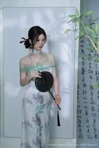 XiuRen No.10694 A Yi Sha: Captivating Oriental Elegance in a Stunning Dress-54