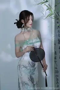 XiuRen No.10694 A Yi Sha: Captivating Oriental Elegance in a Stunning Dress-19