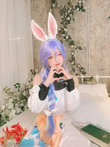 Coser Rinka as Pekomama: Sweet Charm, Captivating Beauty-18