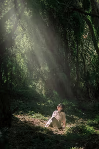 Explore Khanh Hoa's Mossy Melaleuca Forest: Enchanting Beauty Captivates Young Travelers-9