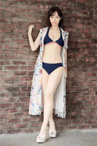 Nanako Mochizuki: Alluring Femme Fatale in Exclusive Gravure Photobook 0007-4