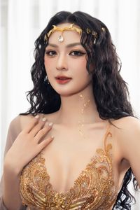 Captivating Asian Beauty Portrait: Elegant Attire & Alluring Aura-7