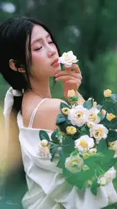 VGU No.173: Discover the serene beauty of a dreamy girl with white roses in the morning sun.-19