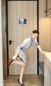 XiuRen No.10654: Yi Tian Tian's Alluring Elegance in Modern Qipao-9