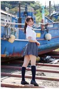 Narumi Hirose: School Uniform Charm in Nature - Photobook Part01-10