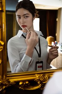 YiTuYu Vol.8298 Sang Ni: Elegant Professional Office Lady Style-7