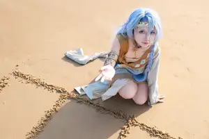 Coser G44 Won't Get Hurt Shines as Reverse: 1999 Character 37 on a Sunny Beach-14