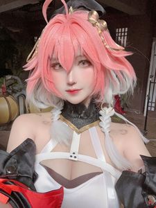 Discover the captivating Wuthering Waves Changli cosplay-8