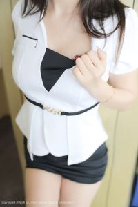 XiuRen No.10321 Candy Tang Tang: Elegant Style, Modern Allure-2