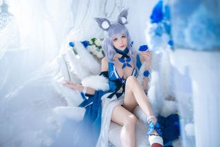 Coser Tomoyo Azur Lane Shinano Dress Cosplay Captivates Elegant Fantasy Anime Waifu-11