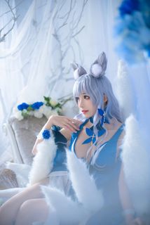 Coser Tomoyo Azur Lane Shinano Dress Cosplay Captivates Elegant Fantasy Anime Waifu-6