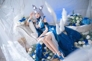 Coser Tomoyo Azur Lane Shinano Dress Cosplay Captivates Elegant Fantasy Anime Waifu-15