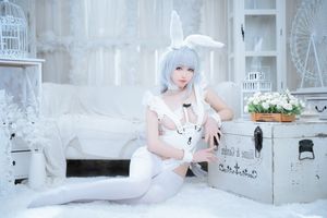 Alluring "Evil Bunny Girl" Cosplay in Pristine White.-4