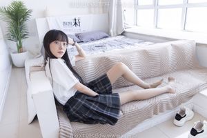 BoBoSocks No.541 Zhiyu Young Female Student in Chic JK Uniform White Sneakers Asian Fashion Icon-7