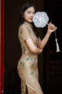 Discover the Graceful Charm: Vietnamese Girl's Traditional Fashion & Oriental Style-1