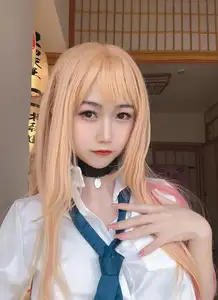 Captivating Kitagawa Marin Cosplay by 不呆猫: Your Favorite Waifu Comes to Life!-12