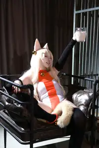 Coser G44: The Enigmatic Charm of Esper Girl Alice (Code 24P)-5