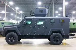 Unveiling the Ford F-550 Roshel Senator: The Incredible B7 Bulletproof SUV – A Multi-Million Dollar Fortress for ICE.-10
