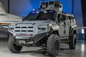 Unveiling the Ford F-550 Roshel Senator: The Incredible B7 Bulletproof SUV – A Multi-Million Dollar Fortress for ICE.-4