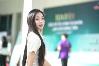 Stunning Vietnamese Girl Portrait: Elegant White Dress & Captivating Charm-4