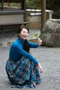 Miho Machiyama FRIDAY Digital Photo Book Scarlet Vol.2: Captivating Japanese Beauty Unveiled-8