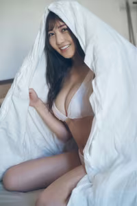 Tsuji Ririsa: Perfect Beauty-1