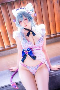 Coser Shimo Tsukigami as Yumemizuki Mizuki: Adorable Pastel Maid Cosplay with Elf Ears and Blue Hair-5