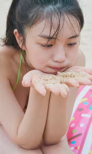 Kikuchi Hina: Unveiling Natural Beauty in Photo book 20th Anniversary Vol.2 Part02-1