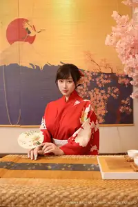 Li Gin En Irene (No.10624) Shines in Red Kimono: Captivating Asian Beauty by XiuRen秀人网-29