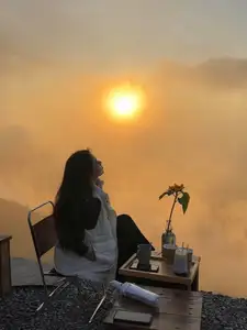 Ta Xua Winter: Discover the pristine beauty of forest flowers amidst majestic mountains-6