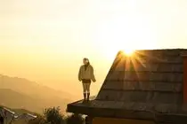 Ta Xua Winter: Discover the pristine beauty of forest flowers amidst majestic mountains-2