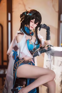 Coser Tomoyo Transforms into Honkai Star Rail's Ruan Mei: Captivating Beauty (23P)-1