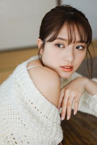 Owada Nana Seductive: 'My Heart Is Yours' - Captivating Japanese Actress Moment-6