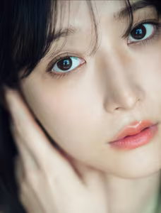 Ami Yamazaki FRIDAY GOLD: Unveiling Her Captivating Secret Holiday-3