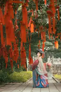 YiTuYu Vol.8538: Discover Suan La Tang Er's Traditional Beauty - Art and Elegance-5