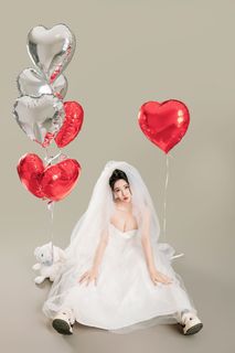 Coser Nnian LOVE Valentine's Special: Enchanting White Dress & Heart Balloons Photoshoot-0