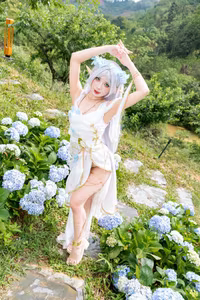 Witness Coser PoppaChan's enchanting Frieren in a stunning Blue Valley Dress (39P)-2