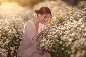 VGU No.118 Dreamy Girl in a Poetic Flower Field Bathed in Golden Hour Light-1