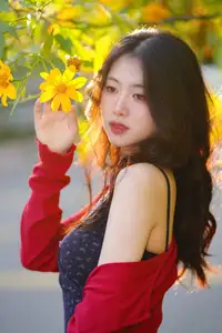 Elegant Asian Girl Portrait with Golden Flowers in Afternoon Sun 1000024552-9